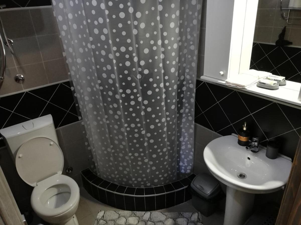 Apartments Sandra Котор Экстерьер фото